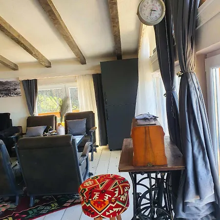 Little Paradise Apartman *