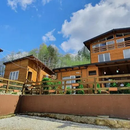 Little Paradise Apartman