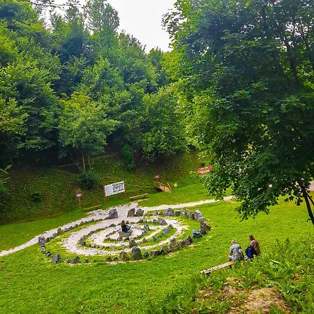 Little Paradise *