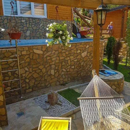 Apartman Little Paradise *